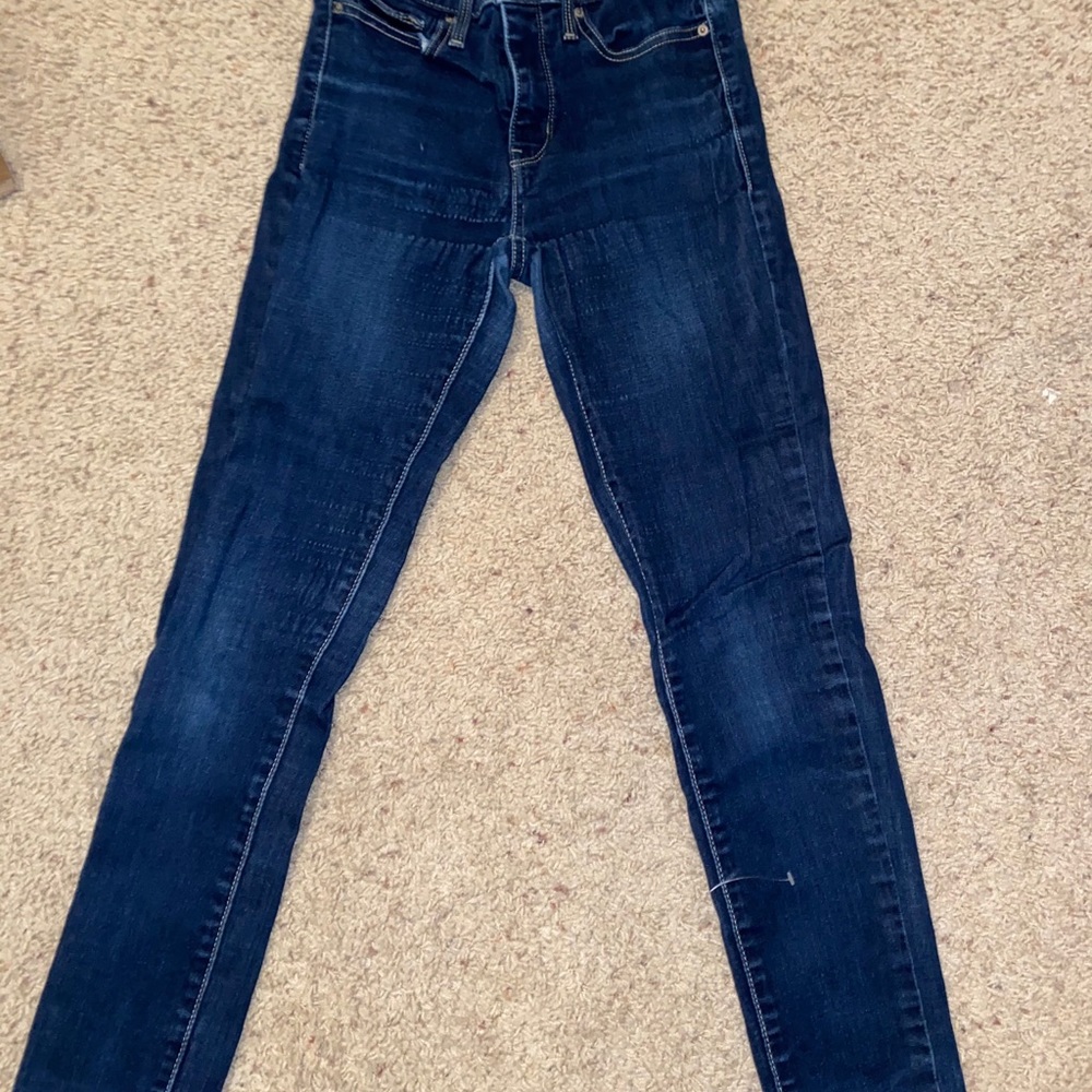 Levi’s - Picture 2 of 4